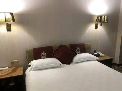 guest photo