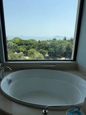 guest photo