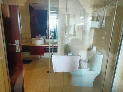 guest photo