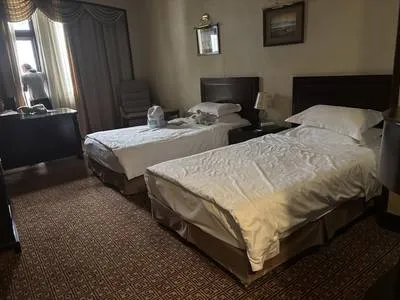 guest photo