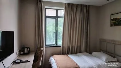 guest photo