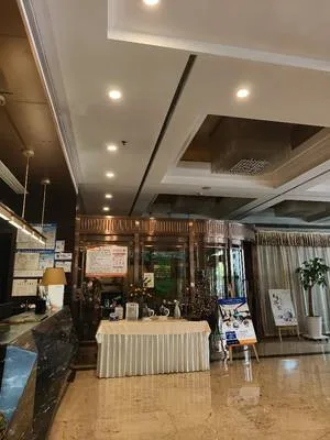 guest photo