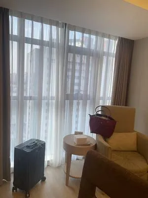 guest photo