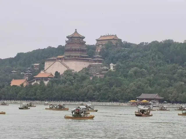 Beijing Ruyi Yuli Hotel