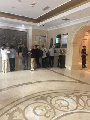 guest photo