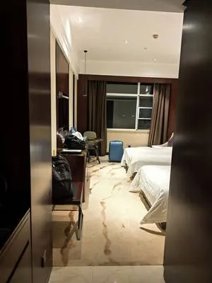 guest photo