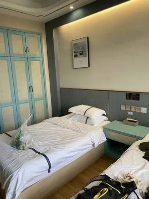 guest photo