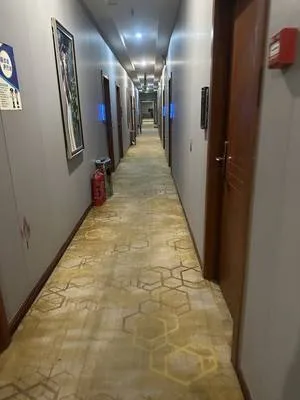 guest photo
