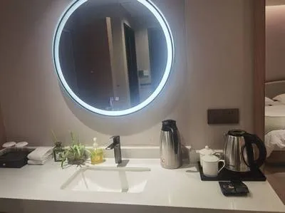 guest photo
