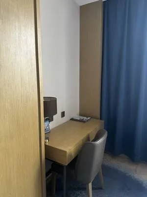 guest photo