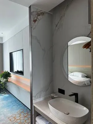 guest photo