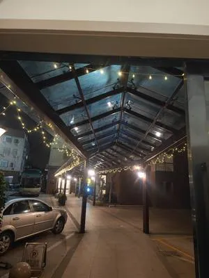guest photo