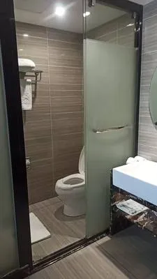 guest photo
