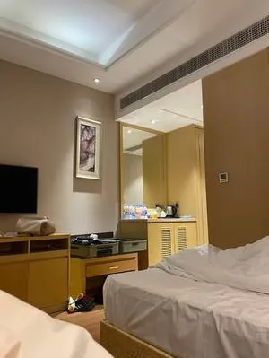 guest photo
