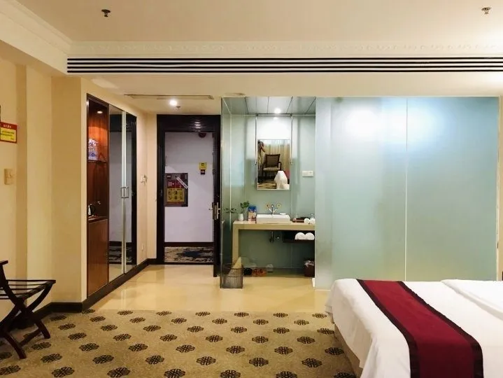 Menghua Hotel