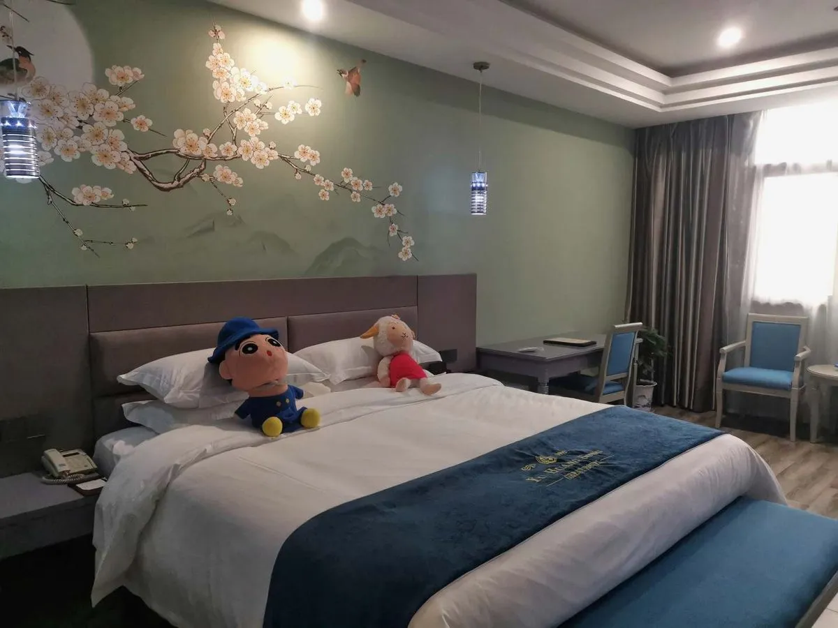 Yangling Yuhuang Gong Grand Hotel