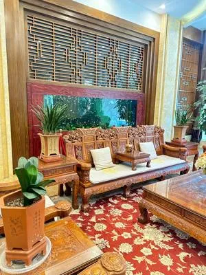 guest photo