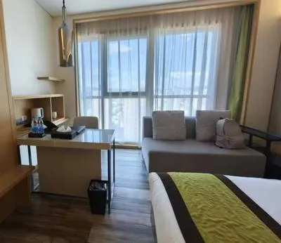 guest photo