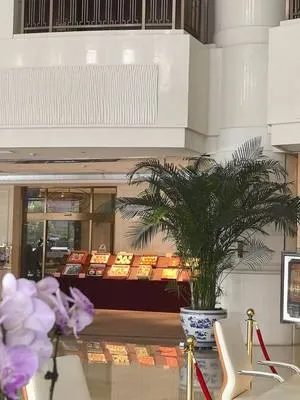 guest photo
