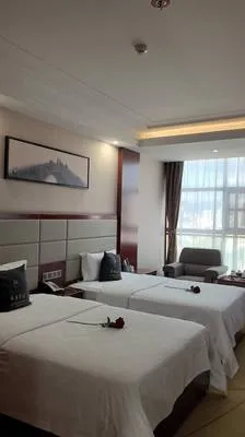 guest photo