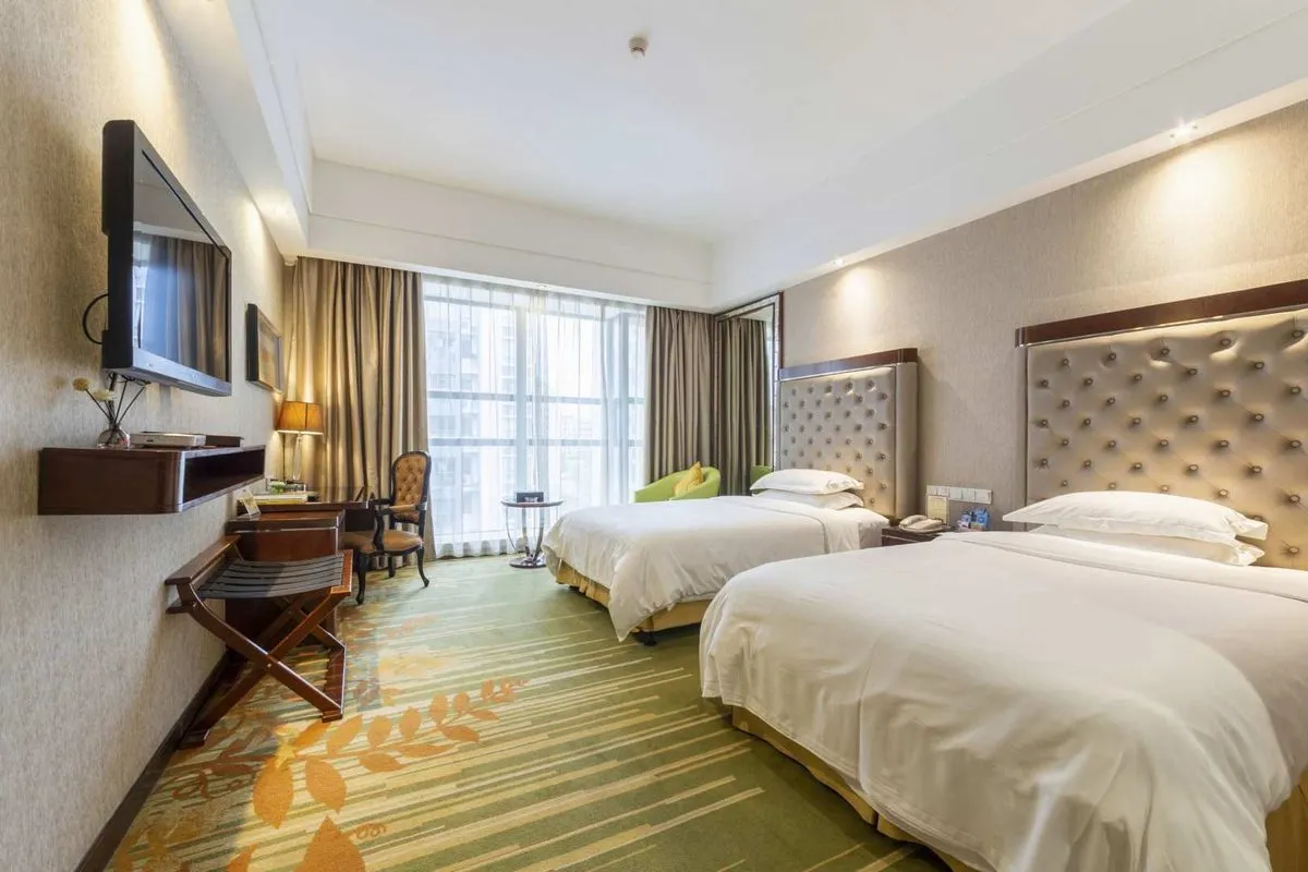 Guangning Yujing Hotel