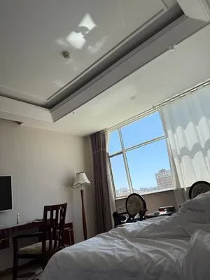 guest photo