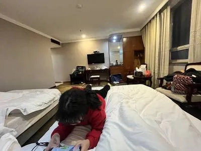 guest photo