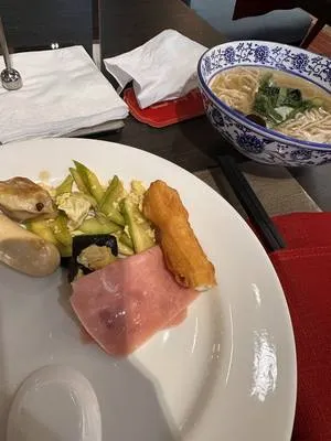 guest photo