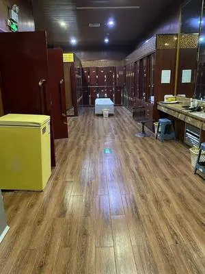 guest photo