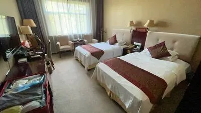 guest photo