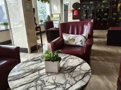 guest photo
