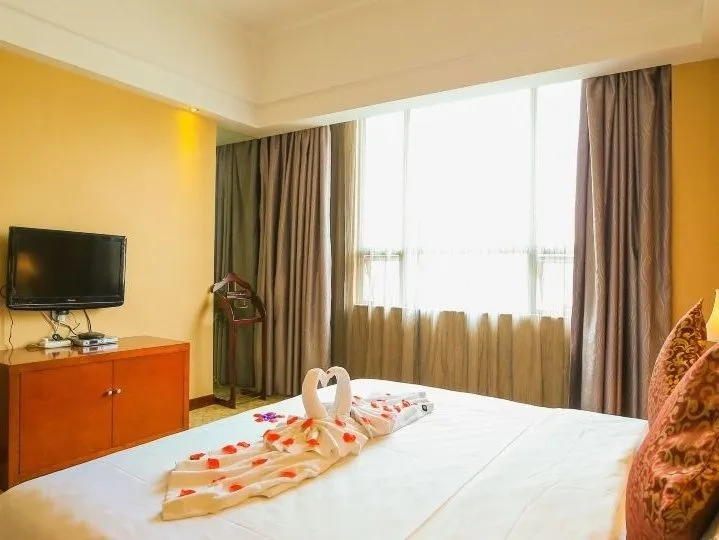 Yinlianguoji Grand Hotel