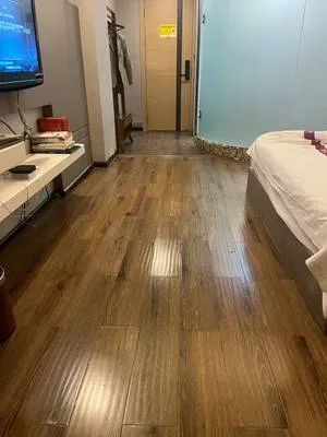 guest photo