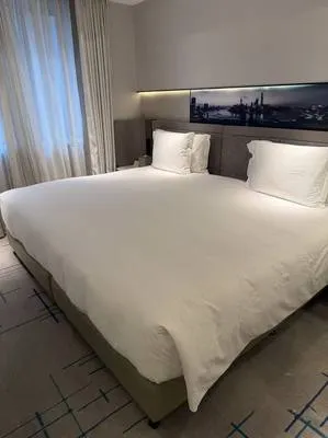 guest photo