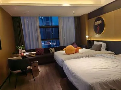 guest photo