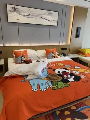 guest photo