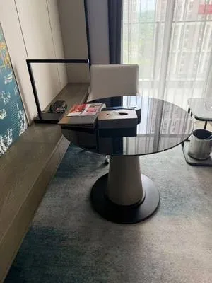 guest photo