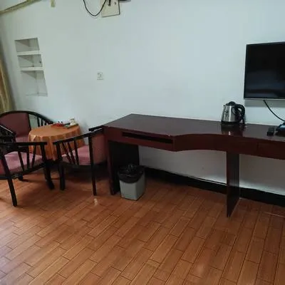 guest photo