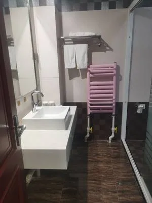 guest photo