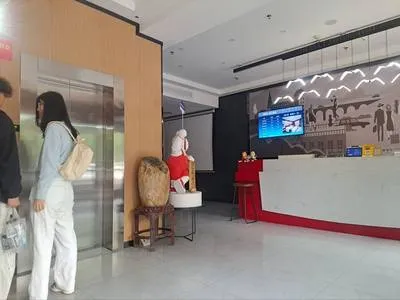 guest photo