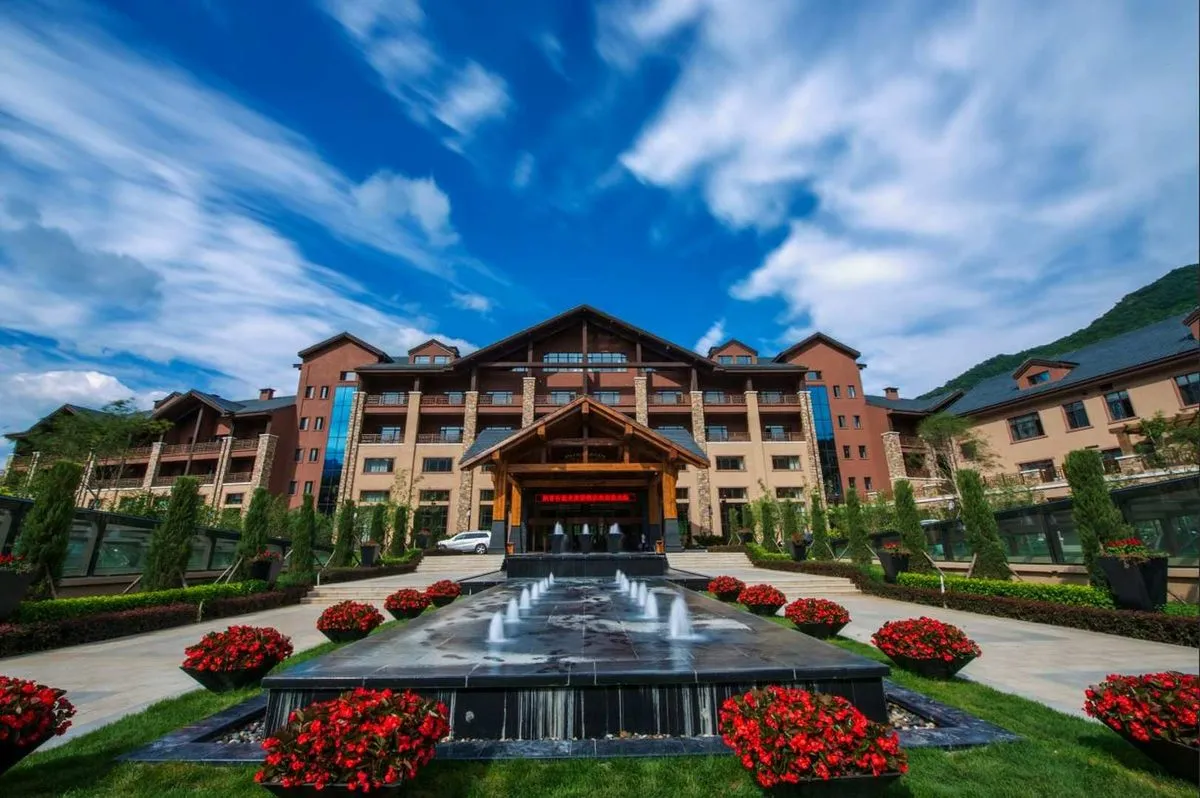 Benxi Fengxiang Gu Resort Hotel