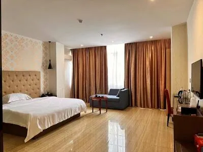 guest photo