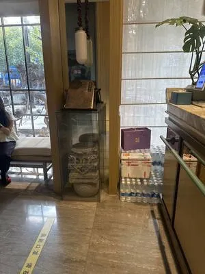 guest photo