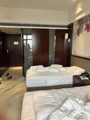 guest photo