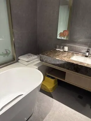 guest photo