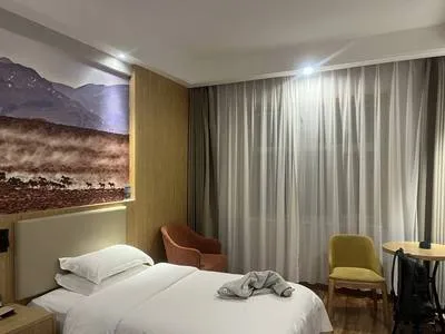 guest photo