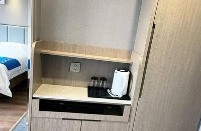 guest photo