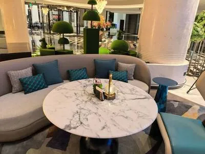 guest photo