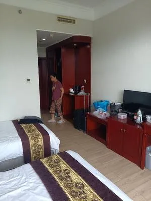 guest photo