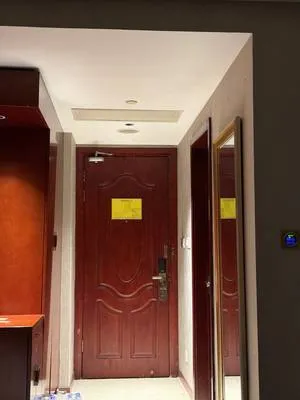guest photo
